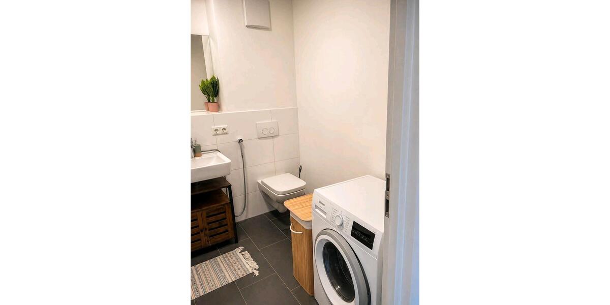 Etagenwohnung Dresden Schönfeld-Weißig - 4 Zimmer, 90 m&sup2;, 1.314&euro; | Angebot:26393162