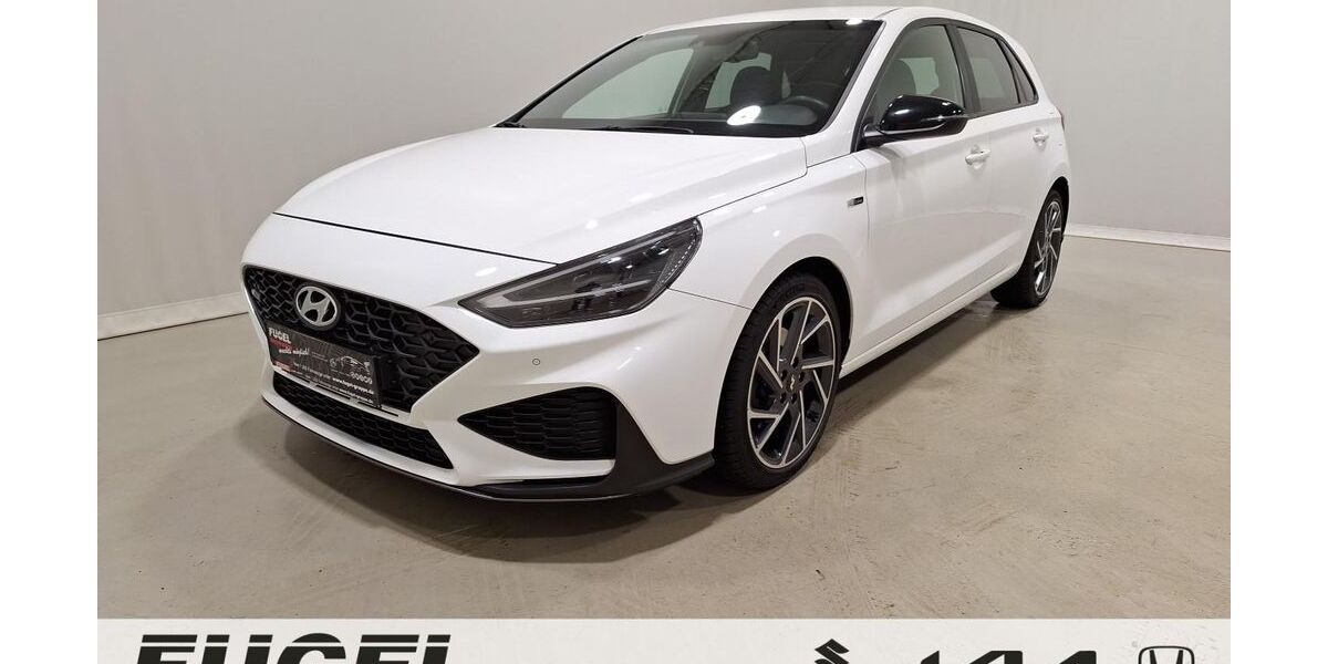 Hyundai i30 40.985 km 18.899 &euro; Dresden 01157