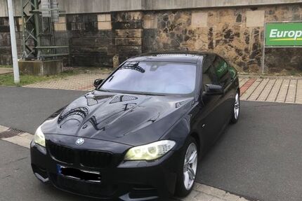 BMW M550