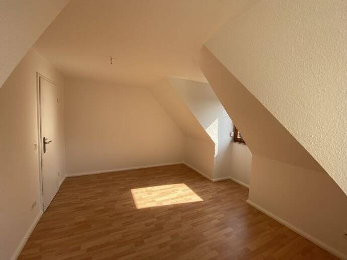 Etagenwohnung Dresden Gruna - 3 Zimmer, 62 m&sup2;, 179.000&euro; | Angebot:26595085