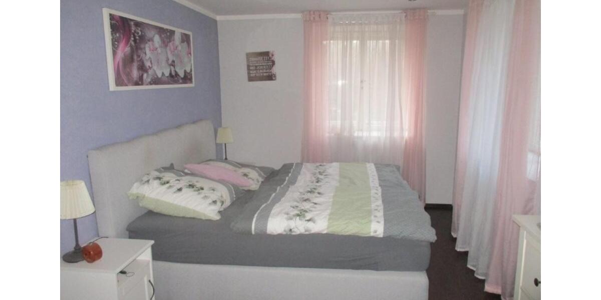 Einfamilienhaus Ebersbach - 4 Zimmer, 100 m&sup2;, 299.000&euro; | Angebot:24712039