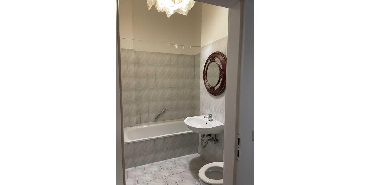 Etagenwohnung Dresden Neustadt - 2 Zimmer, 46 m&sup2;, 130.000&euro; | Angebot:26876275