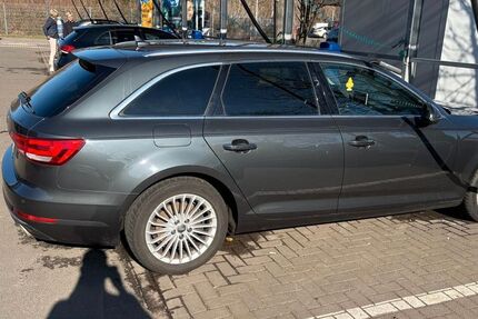 Audi A4 198.000 km 15.300 &euro; Dresden 01277
