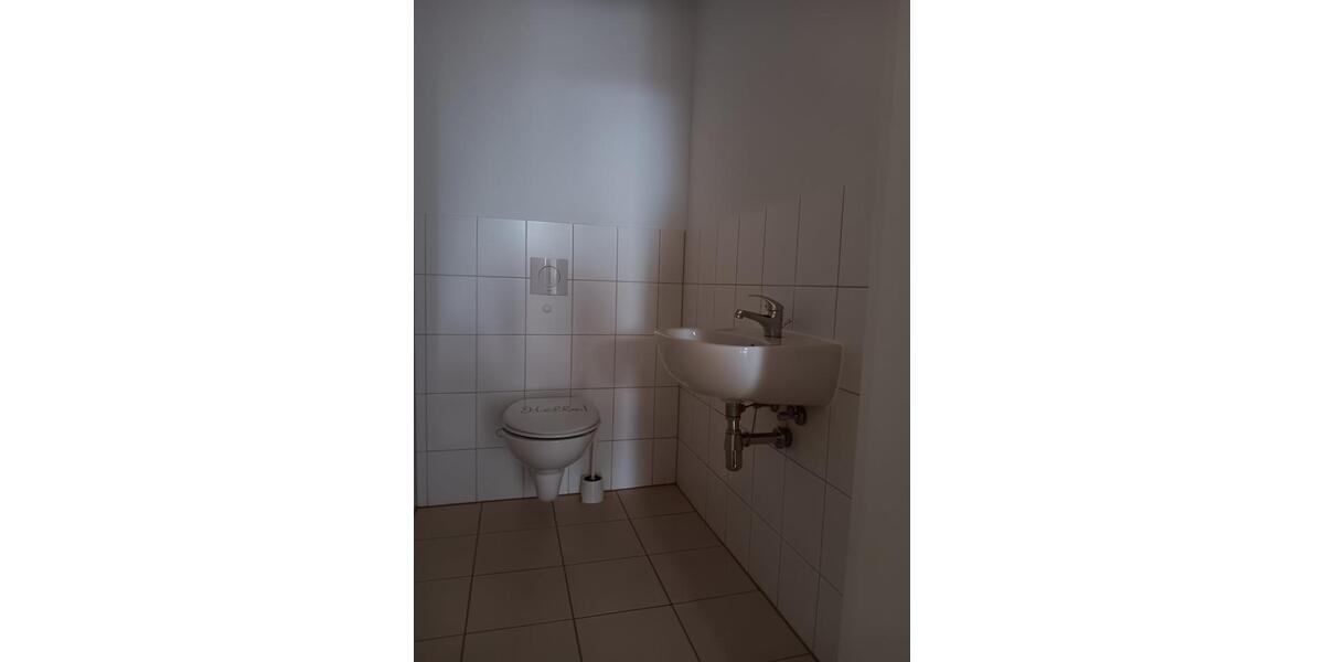 Etagenwohnung Freital - 4 Zimmer, 114 m&sup2;, 860&euro; | Angebot:25148230