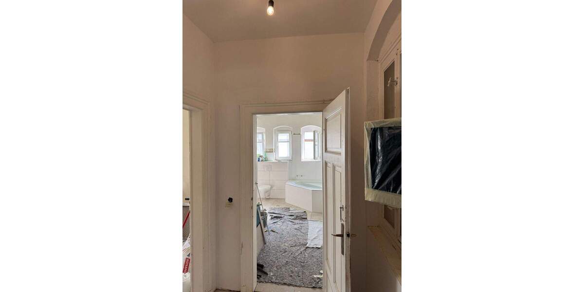 Etagenwohnung Radebeul - 3 Zimmer, 97 m&sup2;, 1.067&euro; | Angebot:25690970