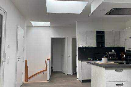 Wohnung Dresden Cossebaude - 4 Zimmer, 119 m&sup2;, 1.745&euro; | Angebot:26562783