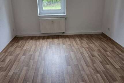 Wohnung Freital - 2 Zimmer, 42 m&sup2;, 320&euro; | Angebot:26800034