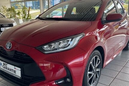 Toyota Yaris 40.000 km 17.999 &euro; Kesselsdorf 01723