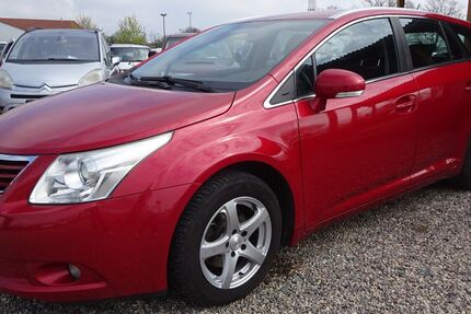Toyota Avensis 260.755 km 3.900 &euro; Dresden 01219