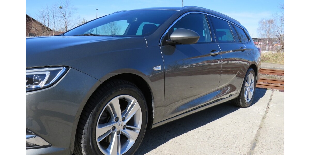 Opel Insignia B ST 59.990 km 17.250 &euro; RADEBERG 01454