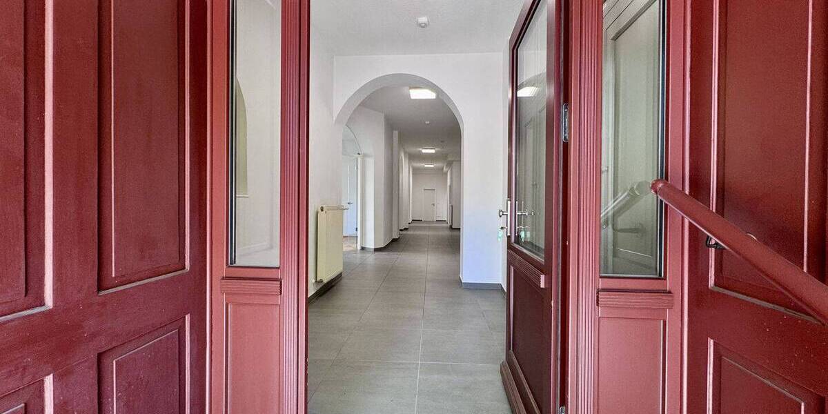 Gewerbeobjekt Dresden Striesen-Süd - 6 Zimmer, 220 m&sup2;, 2.750&euro; | Angebot:26585409