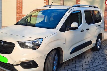 Opel Combo 179.500 km 11.750 &euro; Radebeul 01445