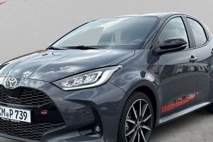 Toyota Yaris 4.500 km 29.890 &euro; Pirna 01796