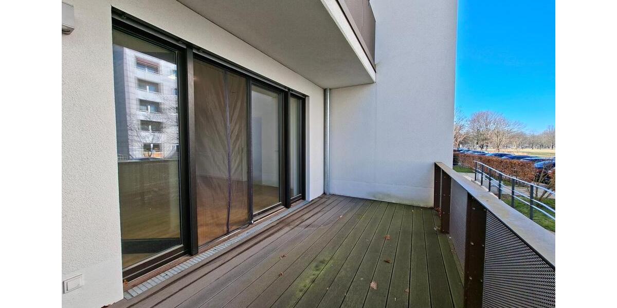 Etagenwohnung Dresden Plauen - 4 Zimmer, 165 m&sup2;, 2.235&euro; | Angebot:25054412