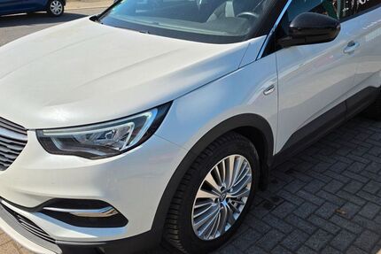 Opel Grandland (X) 109.609 km 9.490 &euro; Meißen 01662