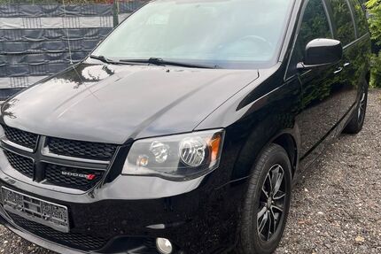 Dodge Grand Caravan 174.222 km 15.999 € Radeburg 01471