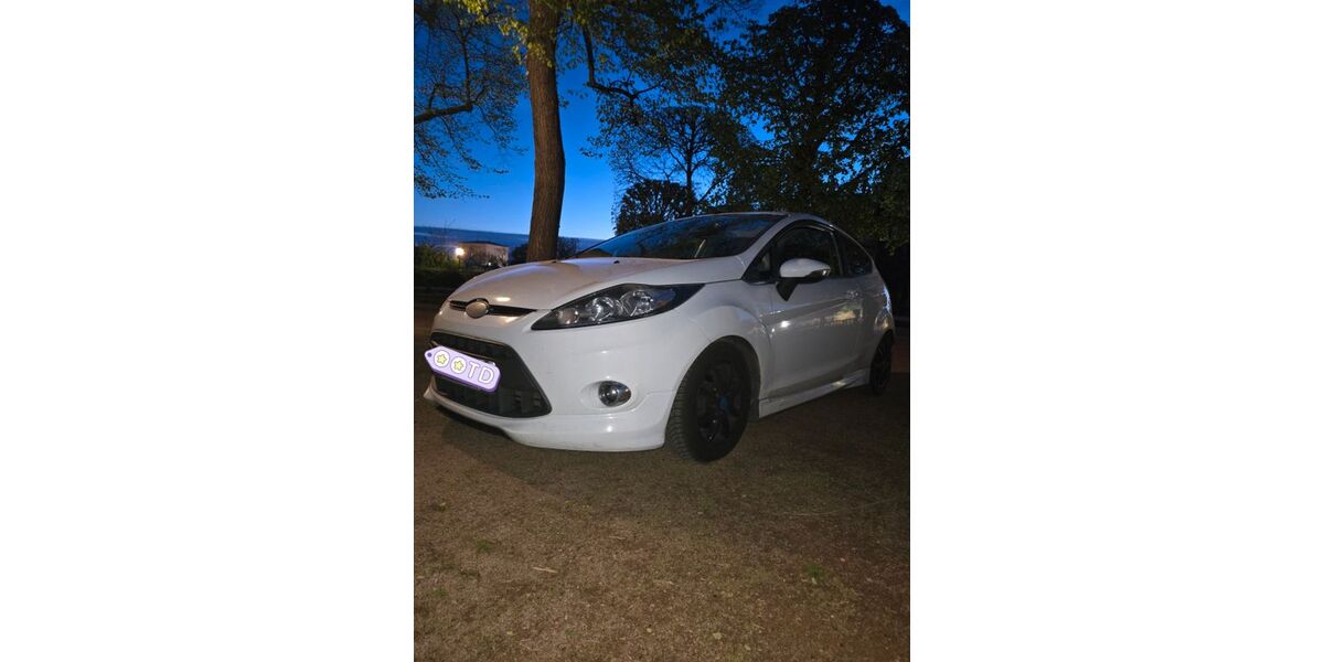 Ford Fiesta 226.422 km 2.800 &euro; Heidenau 01809