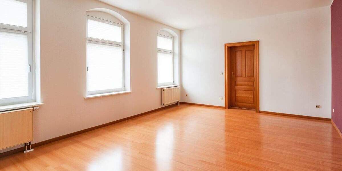Etagenwohnung Dresden Cotta - 2 Zimmer, 77 m&sup2;, 149.900&euro; | Angebot:25682401