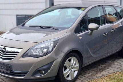Opel Meriva 240.500 km 3.900 &euro; Pirna 01796