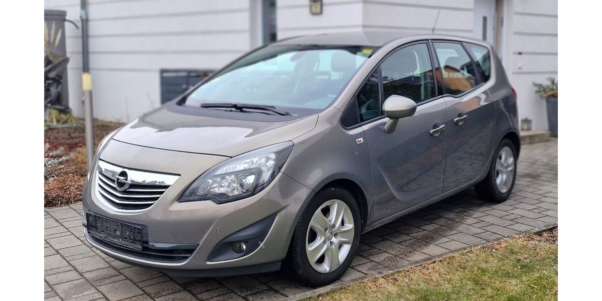 Opel Meriva 240.500 km 3.900 &euro; Pirna 01796