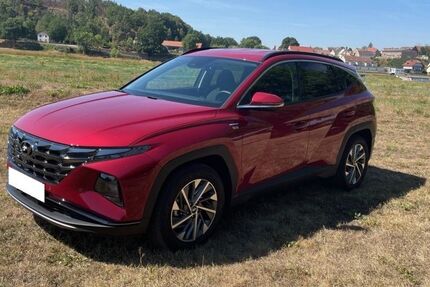 Hyundai TUCSON 63.000 km 24.850 &euro; Coswig 01640