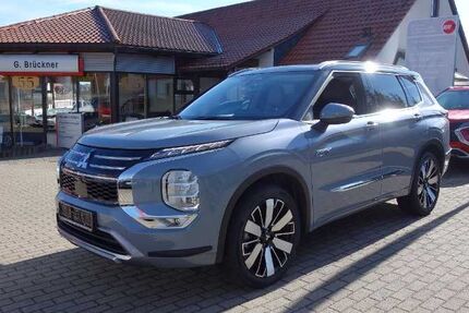 Mitsubishi Outlander 1.550 km 50.990 &euro; Freital 01705