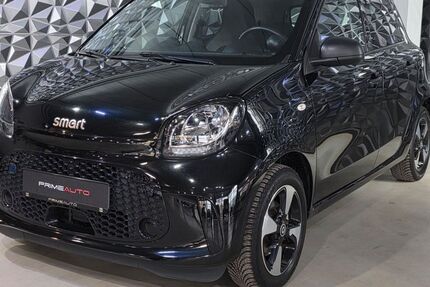 Smart ForFour 46.853 km 9.690 &euro; Dresden 01139