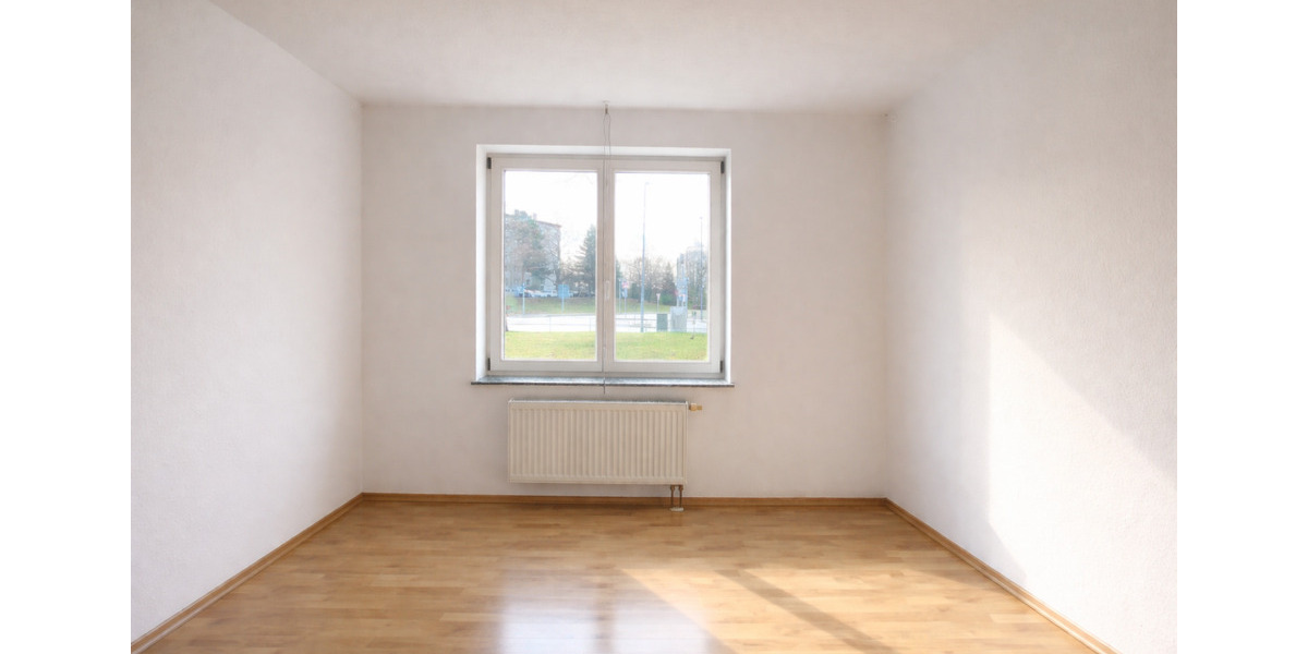 Erdgeschoßwohnung Dresden Klotzsche - 1 Zimmer, 34 m&sup2;, 298&euro; | Angebot:25648119