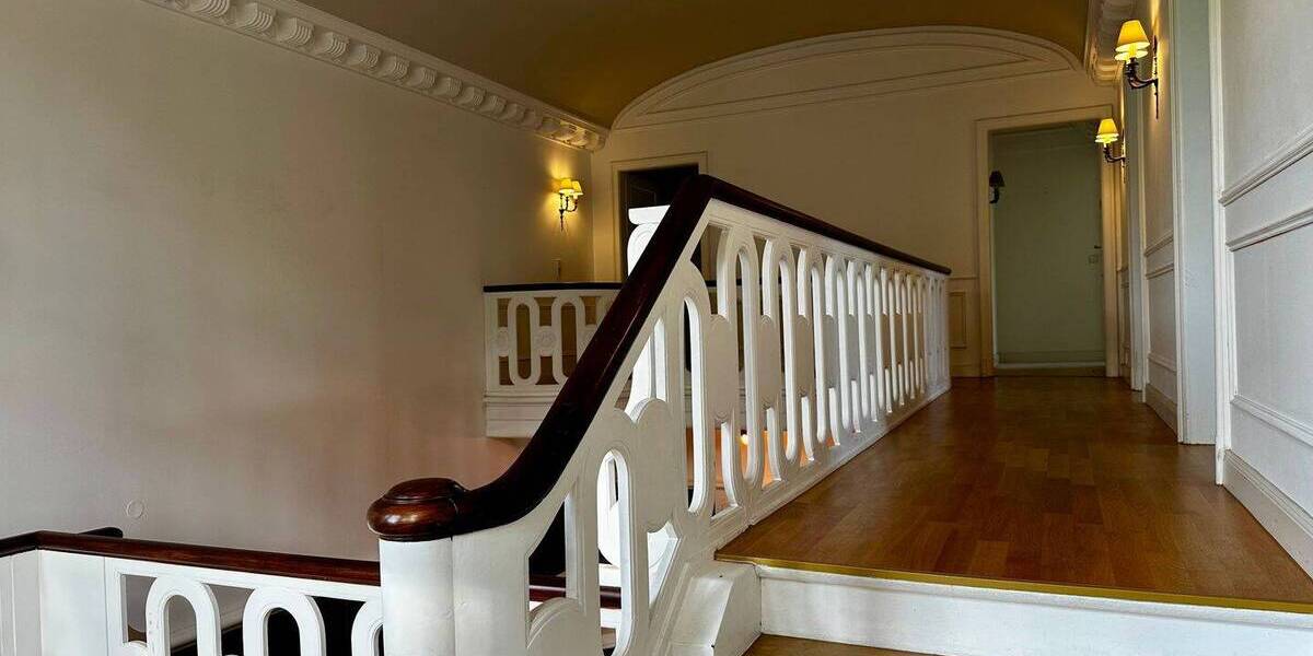Etagenwohnung Dresden Radeberger Vorstadt - 8 Zimmer, 320 m&sup2;, 1.320.000&euro; | Angebot:26686246