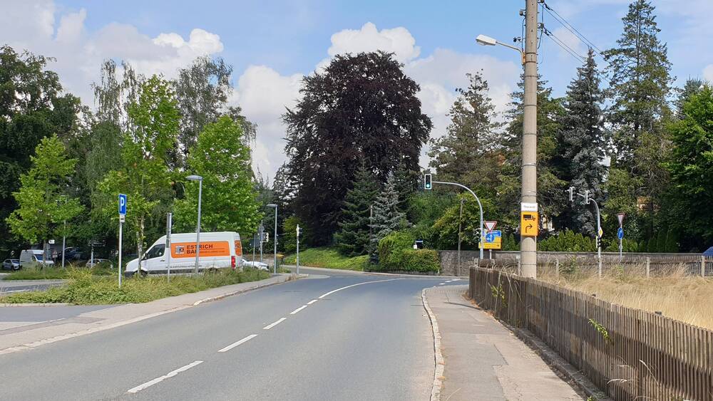 In Autobahnnähe: Büroflächen in unterschiedlicher Größe 1 zimmer