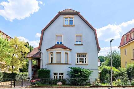 Haus Dresden Klotzsche - 11 Zimmer, 312 m&sup2;, 1.200.000&euro; | Angebot:26994022