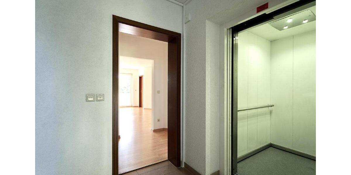 Etagenwohnung Radeberg - 2 Zimmer, 58 m&sup2;, 668&euro; | Angebot:26461385