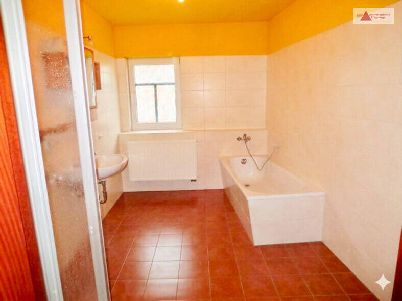 Mehrfamilienhaus, Wohnhaus Dippoldiswalde - 1 Zimmer, 305 m&sup2;, 229.000&euro; | Angebot:26156708