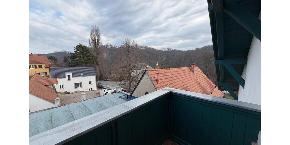 Dachgeschoßwohnung Radebeul - 2 Zimmer, 50 m&sup2;, 700&euro; | Angebot:25803452