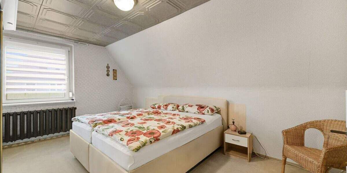 Einfamilienhaus Dresden Klotzsche - 4 Zimmer, 100 m&sup2;, 449.000&euro; | Angebot:25694664