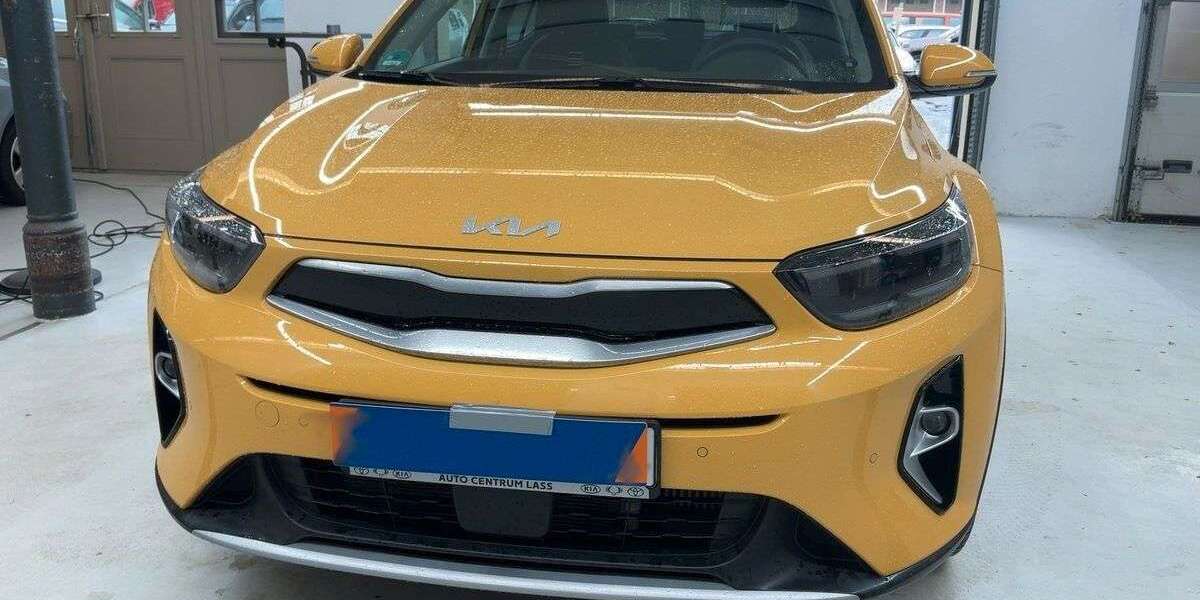 Kia Stonic 24.555 km 20.950 &euro; Heidenau 01809