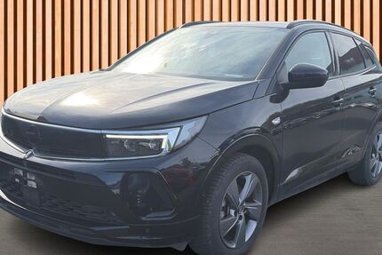 Opel Grandland (X) 26.674 km 16.880 &euro; Dresden 01328