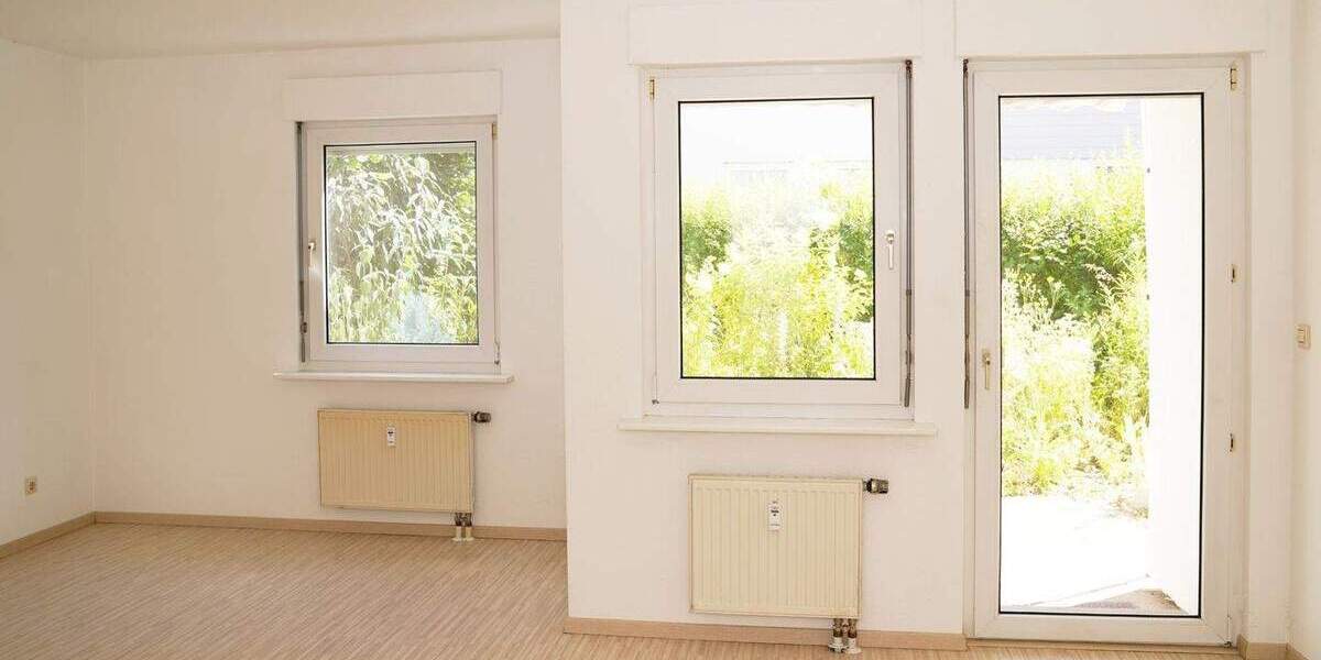 Etagenwohnung Dresden Weißig - 3 Zimmer, 79 m&sup2;, 199.000&euro; | Angebot:25836508