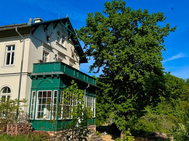 Etagenwohnung Radebeul - 2 Zimmer, 70 m&sup2;, 1.045&euro; | Angebot:25803451