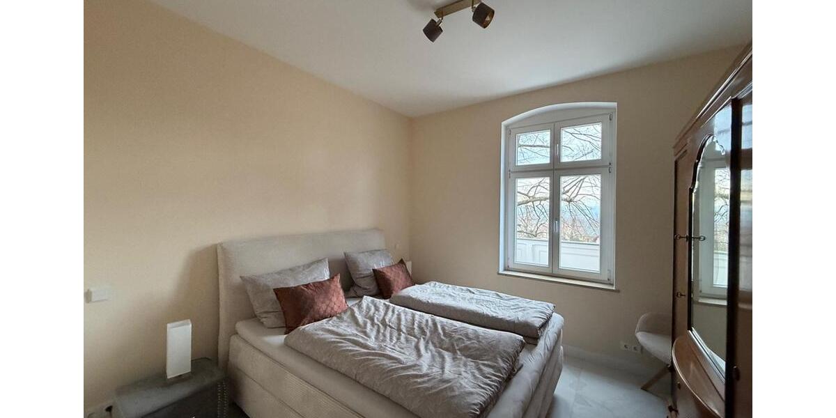 Etagenwohnung Radebeul - 2 Zimmer, 70 m&sup2;, 1.045&euro; | Angebot:25803451