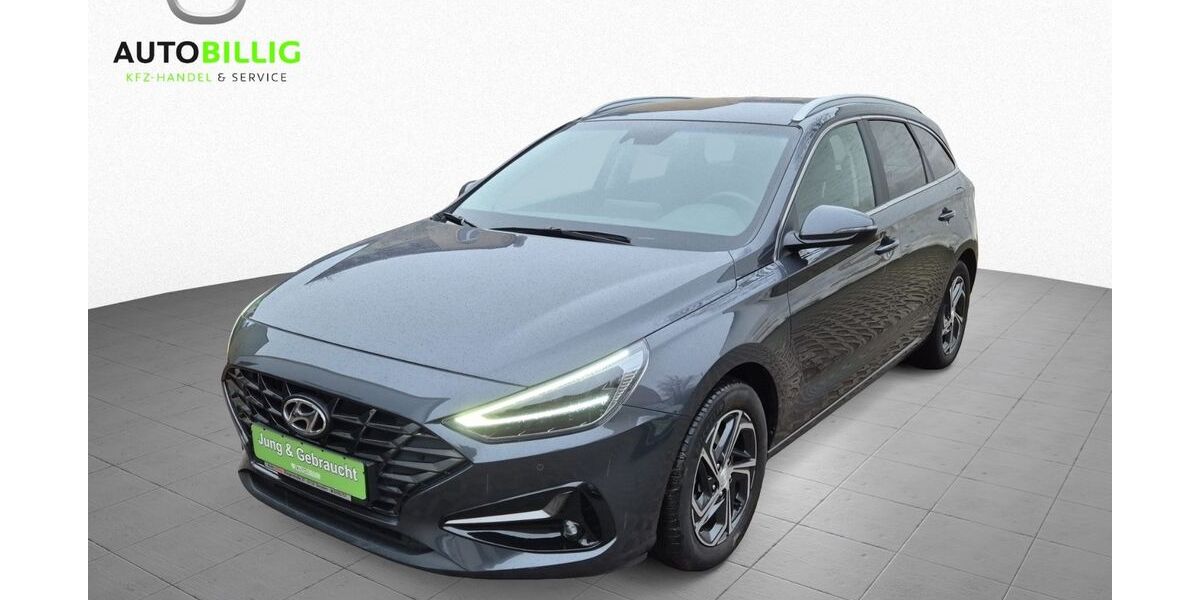 Hyundai i30 36.811 km 17.990 &euro; Dresden 01127