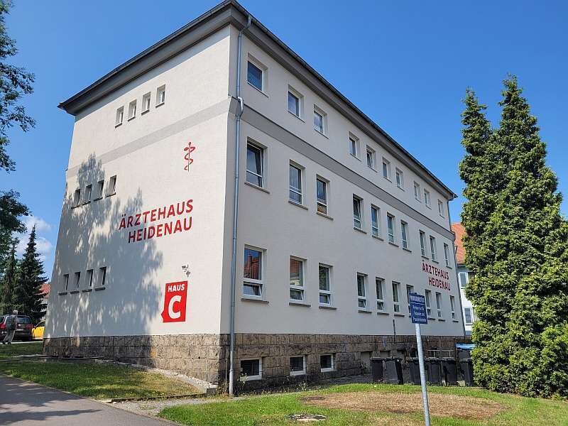 Büro in Heidenau 1.990,34 € 182.6 m²