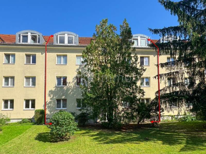 Haus zum Kaufen in Dresden 1.295.000 € 613.96 m²