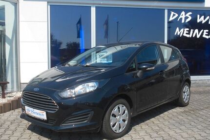 Ford Fiesta 96.186 km 5.990 &euro; Radeberg 01454