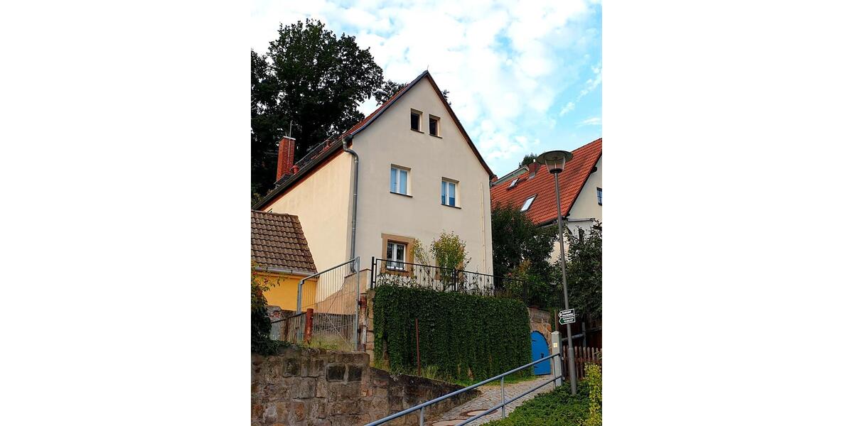 Einfamilienhaus Pirna - 6 Zimmer, 120 m&sup2;, 360.000&euro; | Angebot:26070404