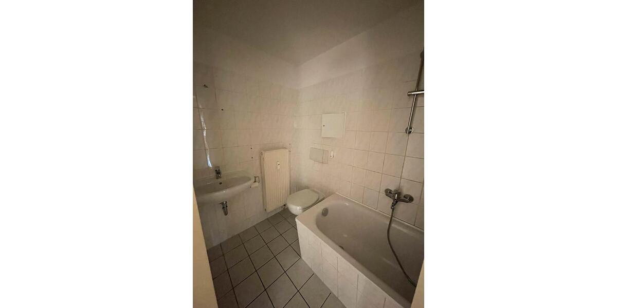 Dachgeschoßwohnung Dresden Neustadt - 3 Zimmer, 79 m&sup2;, 745&euro; | Angebot:25751102