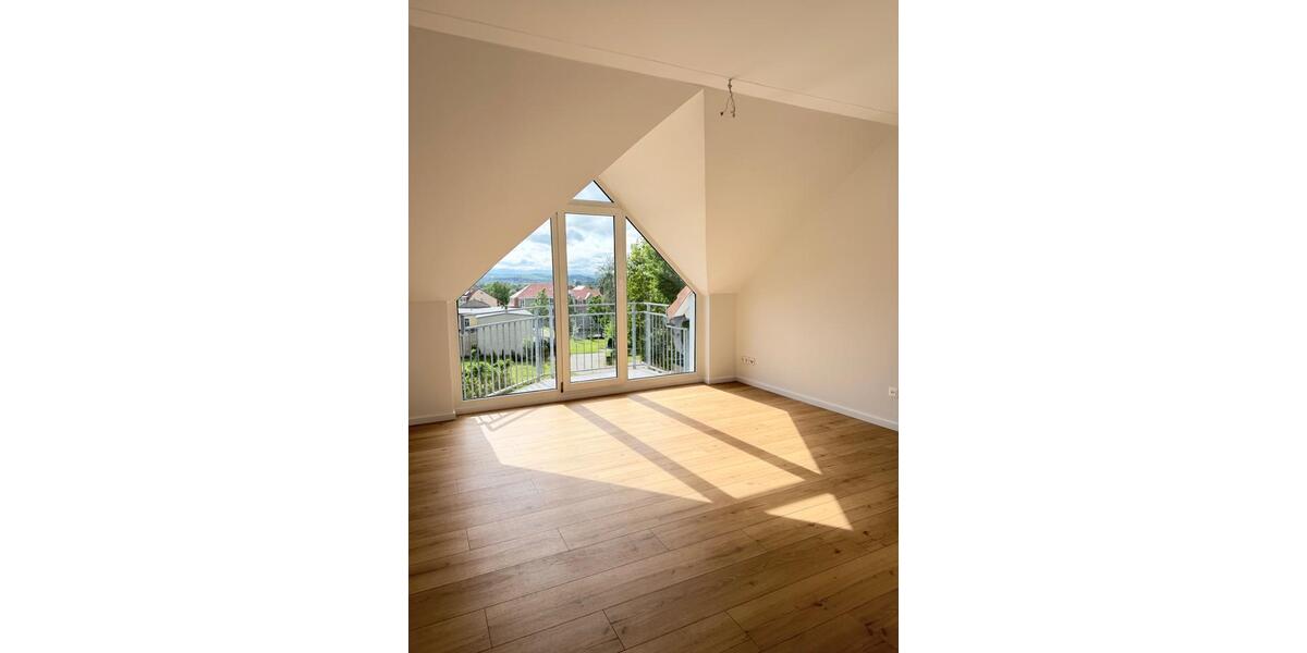 Etagenwohnung Pirna - 2 Zimmer, 55 m&sup2;, 740&euro; | Angebot:26662719
