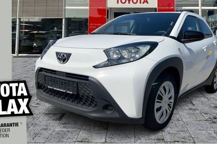 Toyota Aygo (X) 3.252 km 13.990 &euro; Dresden 01139