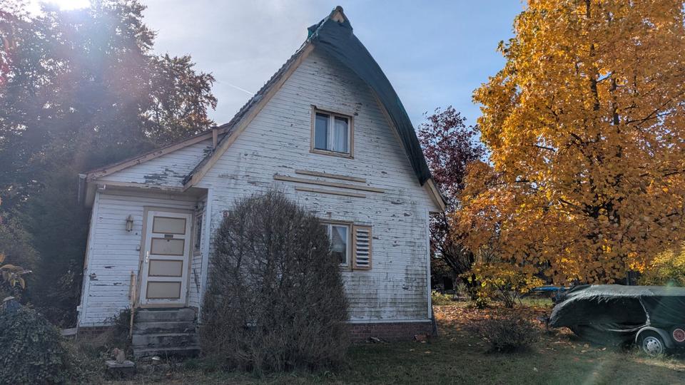 Einfamilienhaus Dresden Klotzsche - 3 Zimmer, 110 m&sup2;, 170.000&euro; | Angebot:26941809