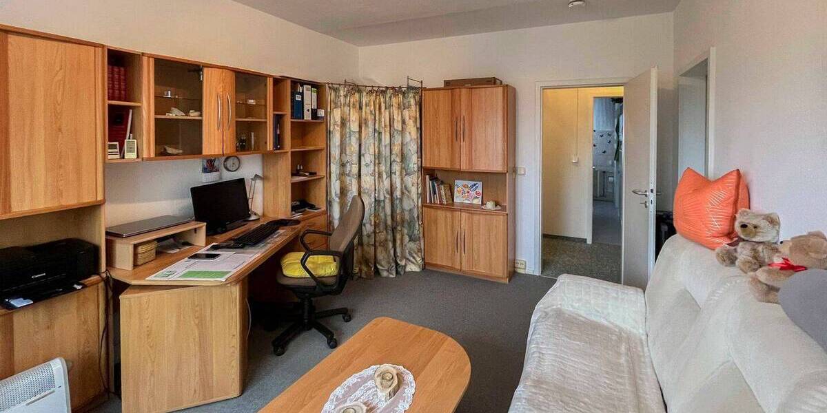 Etagenwohnung Dresden Leubnitz-Neuostra - 4 Zimmer, 78 m&sup2;, 199.900&euro; | Angebot:26555846